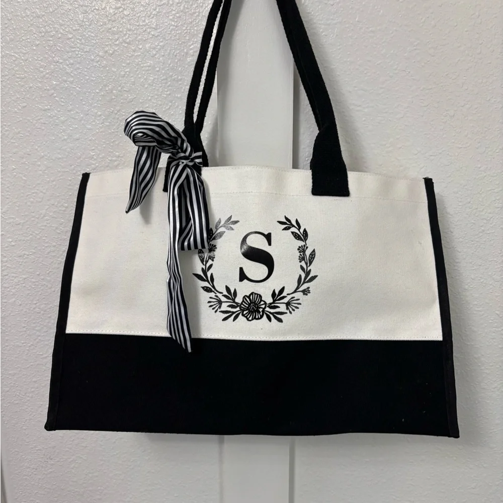 NWOT Black and White Tote Bag with S Monogram